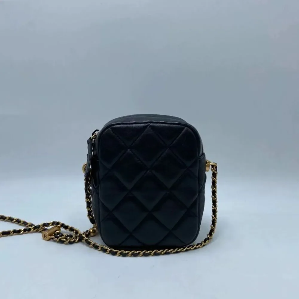CHANEL brand color